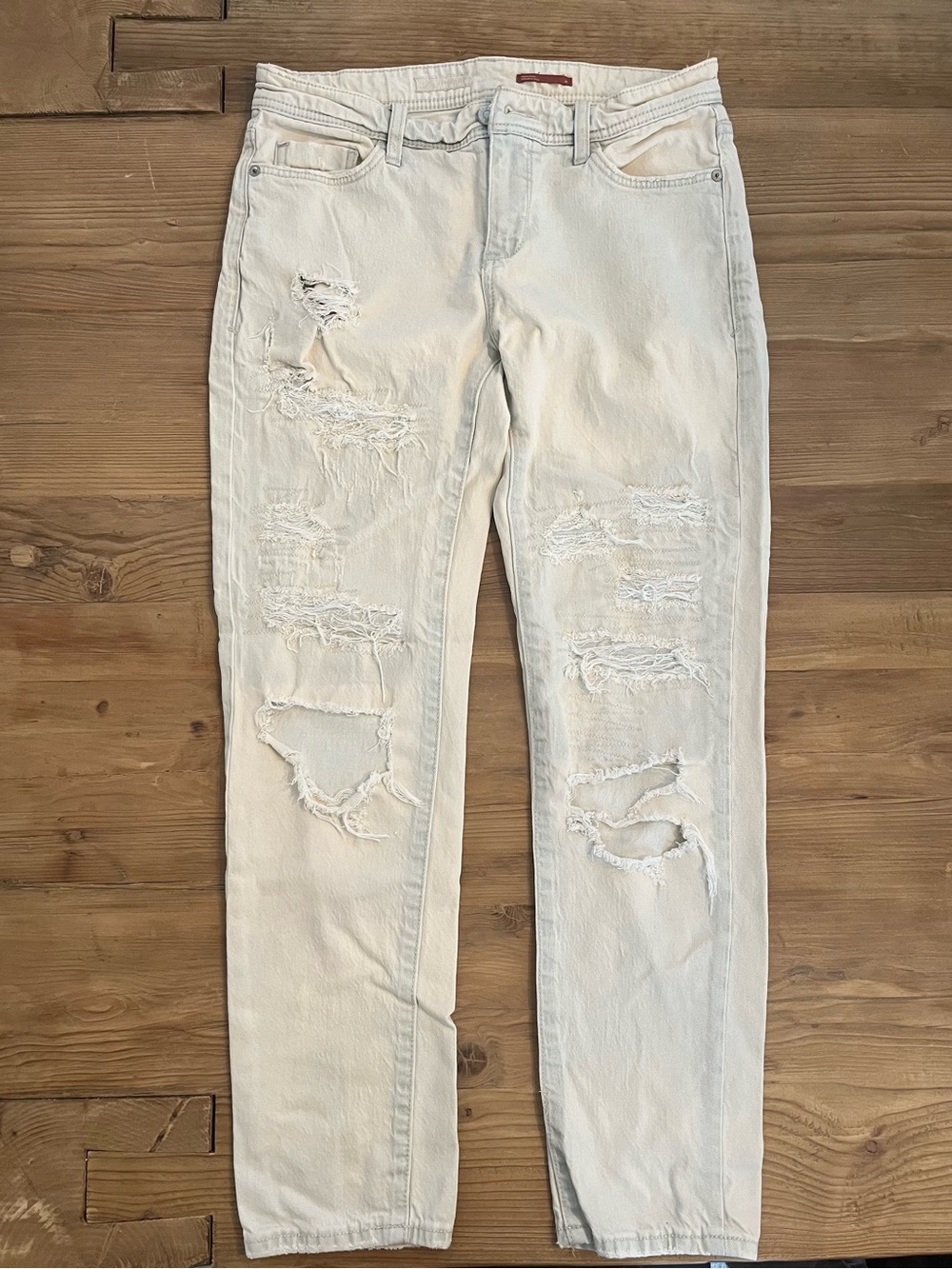 Women’s Pilcro/ Anthropologie Distressed Light Wash Jeans